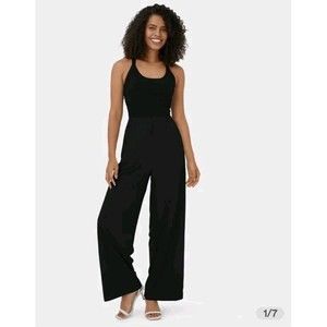 NWT Halara Breezeful Black Backless- Pockets Quick Dry Yoga Jumpsuit Sz Large